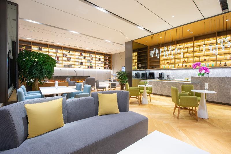 Holiday Inn Express Chengdu Huanhuaxi By Ihg-Near Jinsha Site Musem,Near Wuhou Temple Museum,Welcome Drinks,Free Gym,Free Self-Service Laundry Zewnętrze zdjęcie