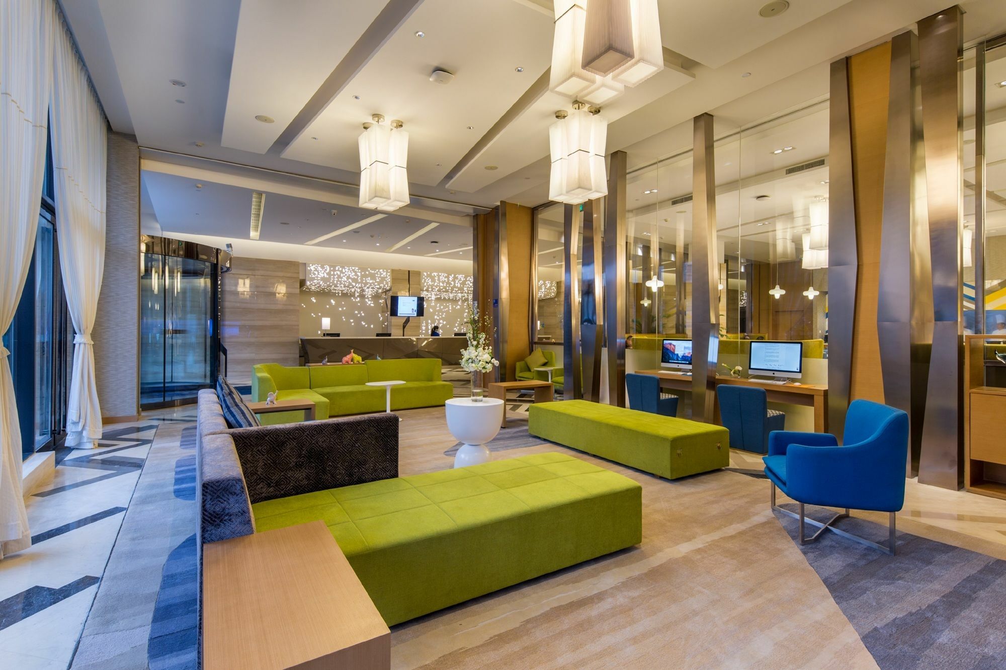 Holiday Inn Express Chengdu Huanhuaxi By Ihg-Near Jinsha Site Musem,Near Wuhou Temple Museum,Welcome Drinks,Free Gym,Free Self-Service Laundry Zewnętrze zdjęcie